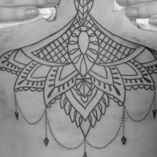 Kay_Mandala-Guns_N_Ink-Felix_Koch