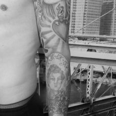 Chris_Kobiena-Sleeve-1-Guns_N_Ink-Felix_Koch