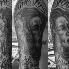 Thomas_Bobby_Guns_N_Ink-Felix_Koch