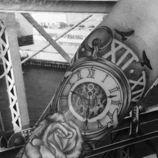 Tommy_Uhr_Guns_N_Ink-Felix_Koch